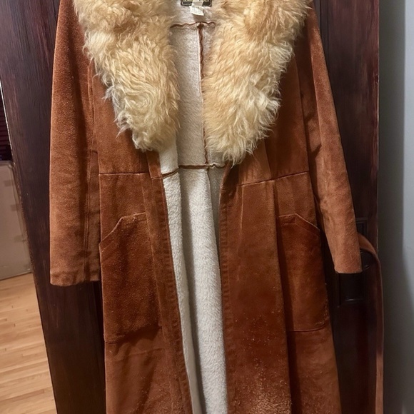 Vintage Leather Long Coat with Furry Collar by Northside Fashions Reddish-Brown - Picture 2 of 9